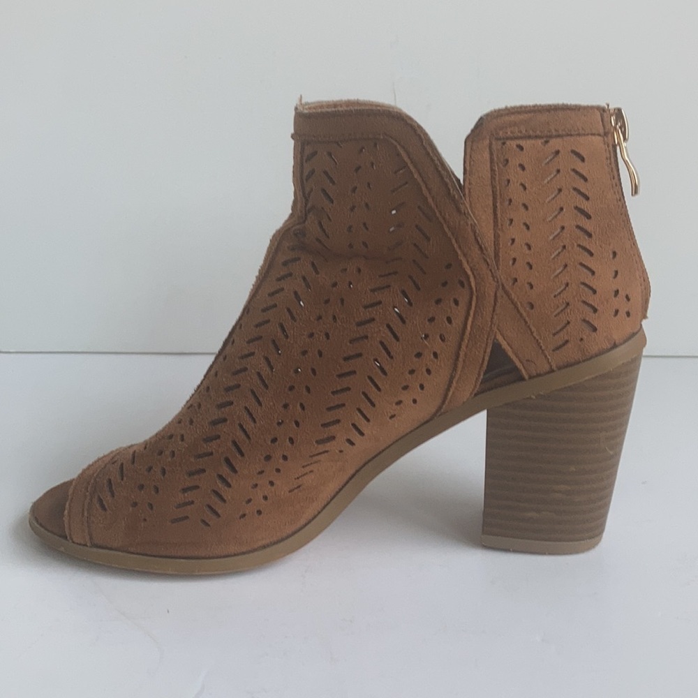 Love to Love You tan booties 4” heel open toe side gold buckle back zip - Picture 16 of 16